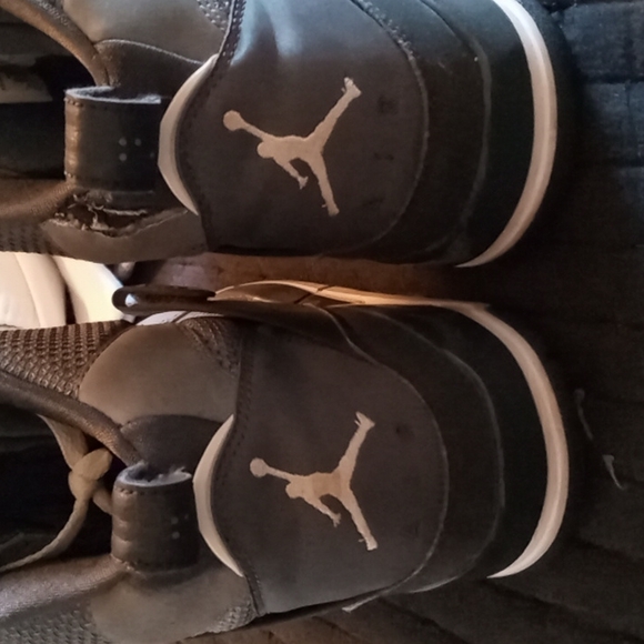 Jordan Flight 45 High - Picture 2 of 5